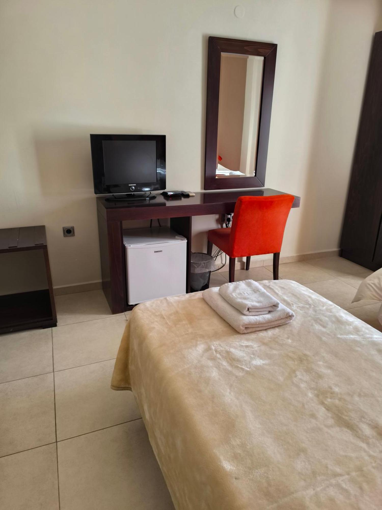 Faraggi Hotel Συμβολή Εξωτερικό φωτογραφία